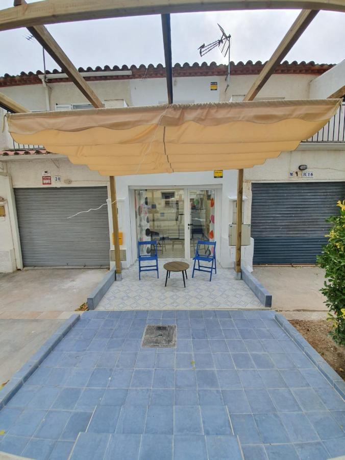 La Maisonnette Bleue Empuriabrava Buitenkant foto